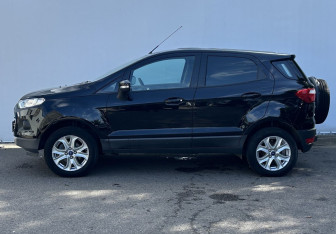 Подержанный автомобиль Ford EcoSport 2016 года (8 фото)