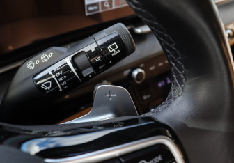 Подержанный автомобиль Kia Carnival 2020 года (17 фото)