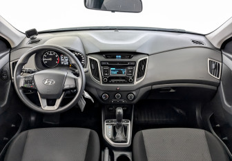 Подержанный автомобиль Hyundai Creta 2018 года (14 фото)