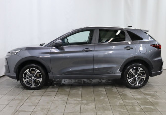 Подержанный автомобиль JAC JS6 2023 года (8 фото)