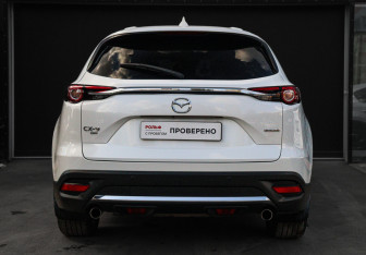 Подержанный автомобиль Mazda CX-9 2021 года (5 фото)