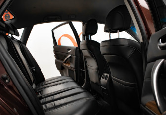 Подержанный автомобиль Nissan Teana 2008 года (27 фото)