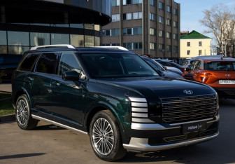 Подержанный автомобиль Hyundai Palisade 2025 года (2 фото)