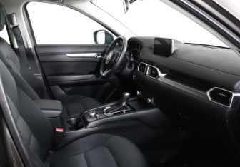 Подержанный автомобиль Mazda CX-5 2021 года (10 фото)