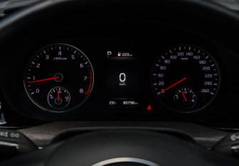 Подержанный автомобиль Kia K5 2021 года (27 фото)