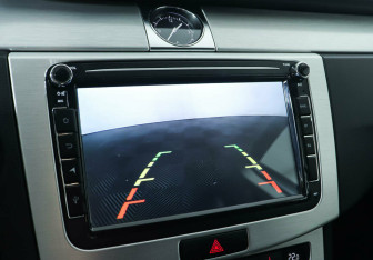 Подержанный автомобиль Volkswagen Passat Sedan 2012 года (16 фото)