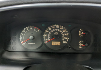 Подержанный автомобиль Kia Spectra Sedan 2007 года (22 фото)