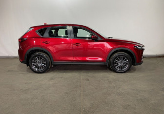 Подержанный автомобиль Mazda CX-5 2022 года (7 фото)