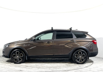 Подержанный автомобиль LADA (ВАЗ) Vesta Wagon 2019 года (4 фото)