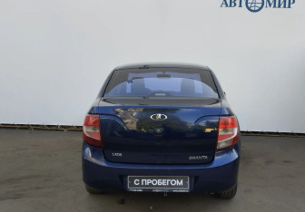 Подержанный автомобиль LADA (ВАЗ) Granta Sedan 2012 года (7 фото)