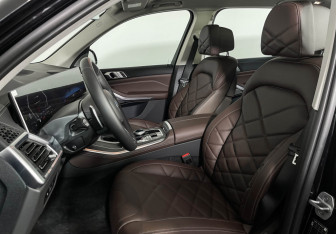 Новый BMW X5 2025 (15 фото)