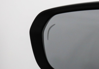 Подержанный автомобиль Geely Monjaro 2024 года (15 фото)