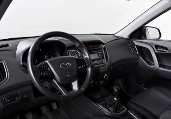 Подержанный автомобиль Hyundai Creta 2020 года (12 фото)