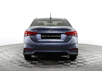 Подержанный автомобиль Hyundai Solaris Sedan 2019 года (4 фото)