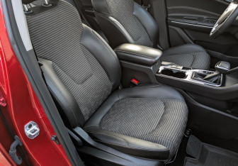 Подержанный автомобиль Москвич 3 2023 года (23 фото)