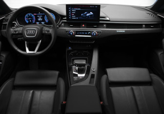 Подержанный автомобиль Audi A5 Liftback 2023 года (8 фото)