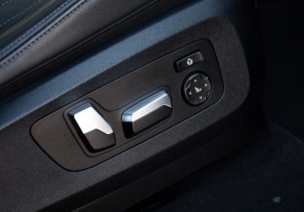 Подержанный автомобиль BMW X5 2019 года (22 фото)