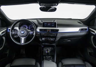 Подержанный автомобиль BMW X2 2019 года (14 фото)