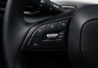 Подержанный автомобиль Changan UNI-T 2023 года (23 фото)