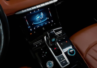 Подержанный автомобиль Chery Tiggo 8 Pro Max 2022 года (17 фото)