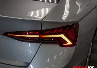 Подержанный автомобиль Skoda Octavia Liftback 2021 года (21 фото)