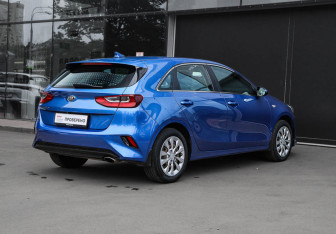 Подержанный автомобиль Kia Ceed Hatchback 2018 года (4 фото)