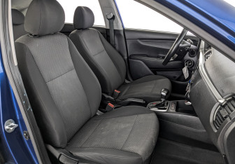 Подержанный автомобиль Kia Rio Hatchback 2021 года (23 фото)