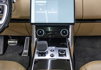 Подержанный автомобиль Land Rover Range Rover 2023 года (15 фото)
