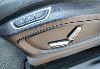 Подержанный автомобиль Geely Okavango 2024 года (17 фото)