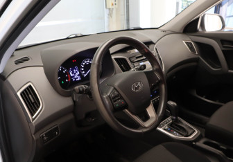 Подержанный автомобиль Hyundai Creta 2017 года (7 фото)