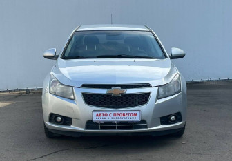 Подержанный автомобиль Chevrolet Cruze Sedan 2012 года (2 фото)