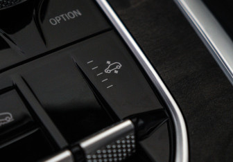 Подержанный автомобиль BMW X7 2019 года (22 фото)