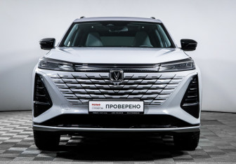 Подержанный автомобиль Changan CS75PLUS 2024 года (2 фото)