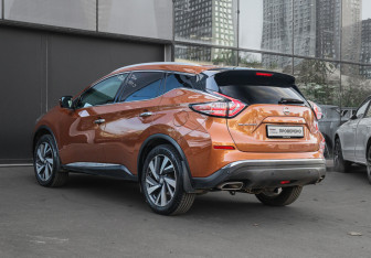 Подержанный автомобиль Nissan Murano Suv 2019 года (6 фото)