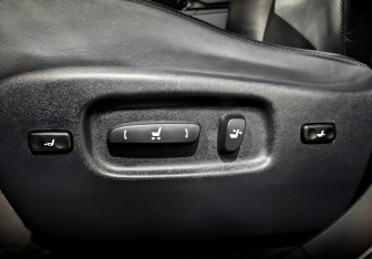 Подержанный автомобиль Lexus RX 2013 года (21 фото)