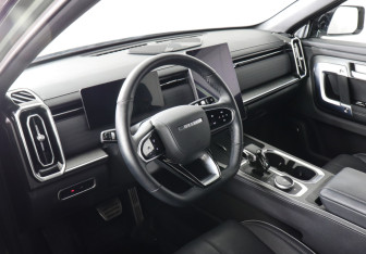 Подержанный автомобиль Jaecoo J7 2024 года (9 фото)