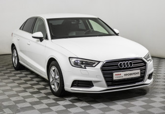 Подержанный автомобиль Audi A3 Sedan 2018 года (3 фото)