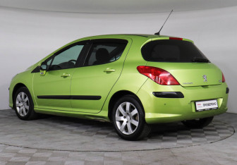 Подержанный автомобиль Peugeot 308 Hatchback 2008 года (7 фото)