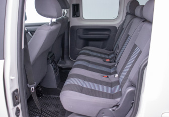 Подержанный автомобиль Volkswagen Caddy Compactvan 2013 года (11 фото)