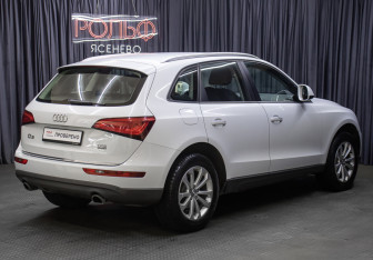 Подержанный автомобиль Audi Q5 2016 года (5 фото)