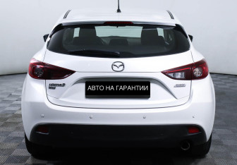 Подержанный автомобиль Mazda 3 Hatchback 2013 года (4 фото)