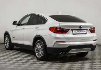 Подержанный автомобиль BMW X4 2016 года (7 фото)