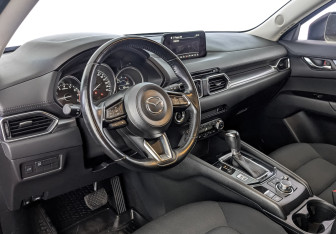 Подержанный автомобиль Mazda CX-5 2017 года (15 фото)