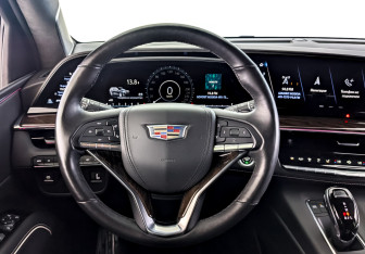 Подержанный автомобиль Cadillac Escalade Suv 2022 года (21 фото)