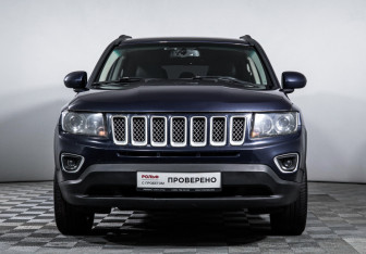 Подержанный автомобиль Jeep Compass 2013 года (2 фото)