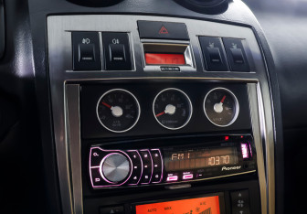 Подержанный автомобиль Hyundai Coupe 2002 года (19 фото)