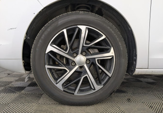 Подержанный автомобиль Haval Jolion 2023 года (12 фото)