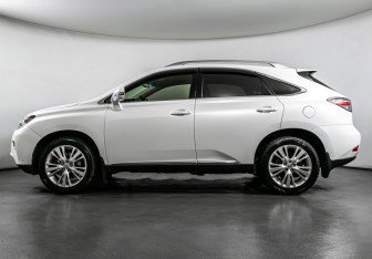 Подержанный автомобиль Lexus RX 2012 года (8 фото)