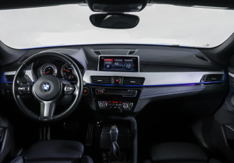 Подержанный автомобиль BMW X2 2021 года (17 фото)
