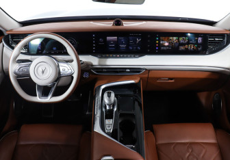 Подержанный автомобиль Voyah Free 2023 года (12 фото)